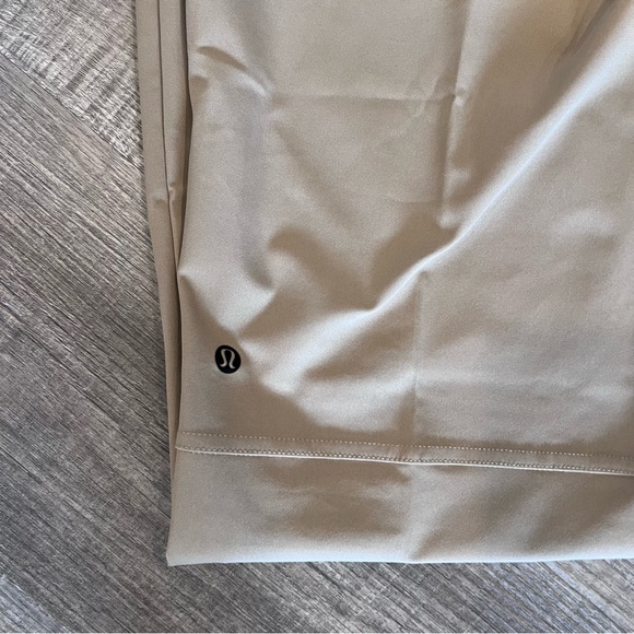 Lululemon Men’s ABC Slim-Fit 5 Pocket Pant - Picture 5 of 5